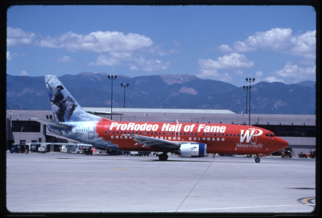 Slide: Western Pacific Airlines, Boeing 737-300