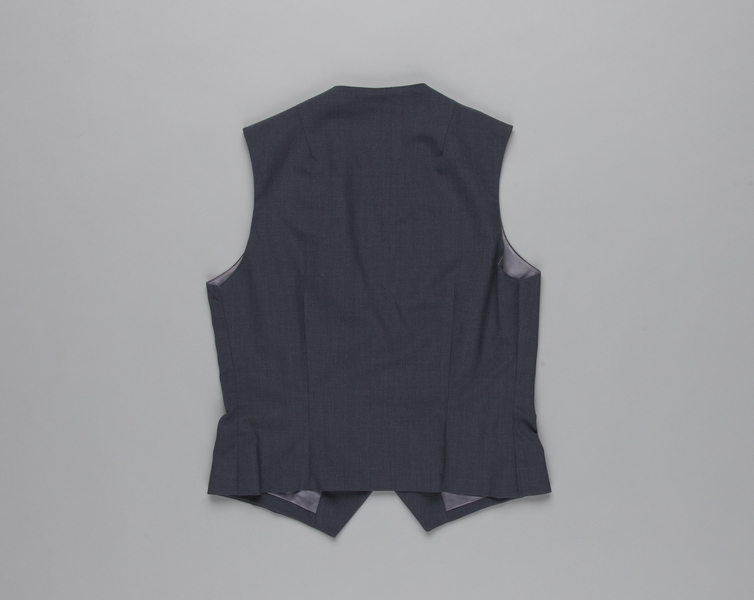 Image: flight attendant vest: Delta Air Lines