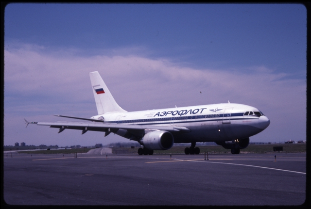 Slide: Aeroflot Russian Airlines, Airbus A310-308, John F. Kennedy International Airport (JFK)
