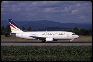 Image: slide: L’Aeropostale, Boeing 737-300