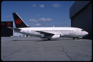 Image: slide: Air Canada, Boeing 737-200