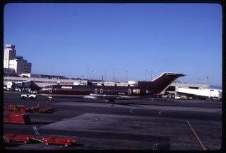Image: slide: Alaska Airlines, Boeing 727-200, San Francisco International Airport (SFO)
