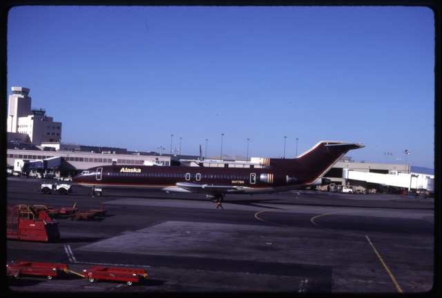 Slide: Alaska Airlines, Boeing 727-200, San Francisco International Airport (SFO)