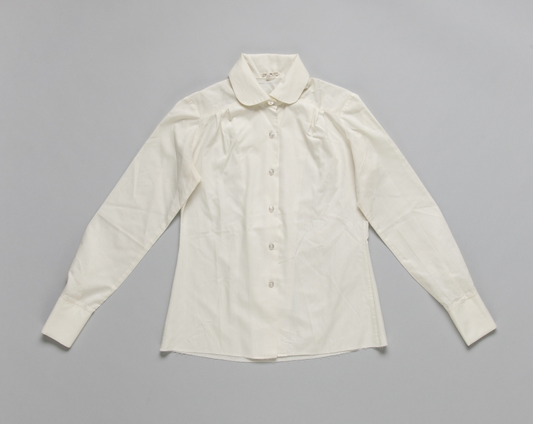 Image: flight attendant blouse: Pan American World Airways