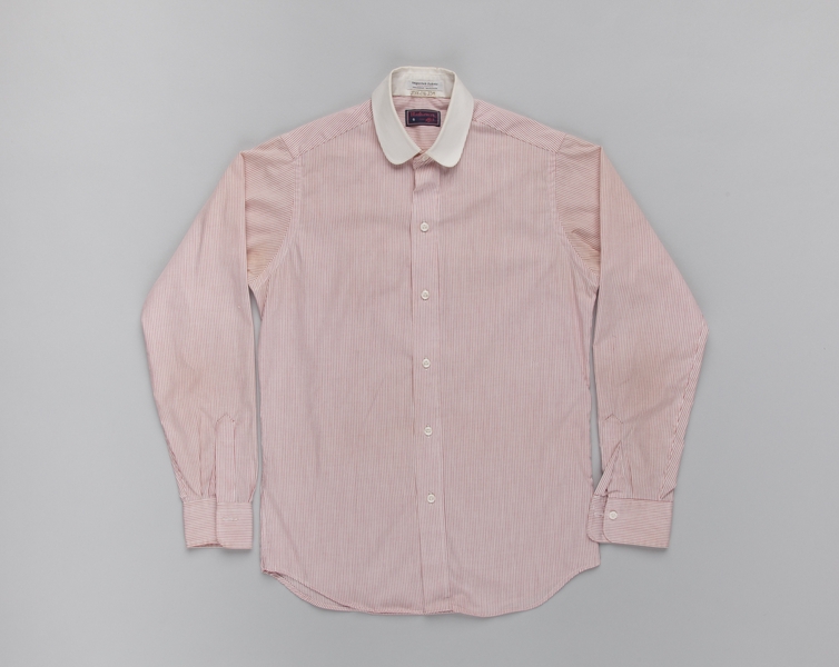 Image: flight attendant blouse: Pacific Southwest Airlines (PSA)