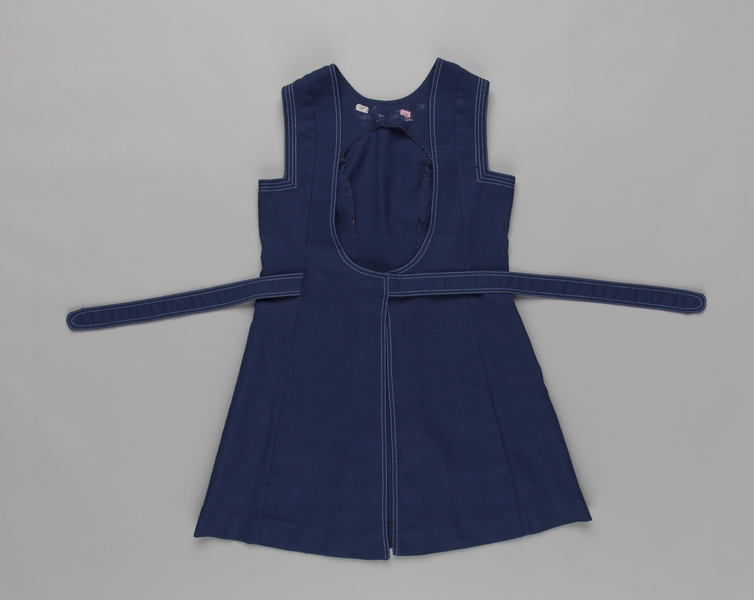 Image: flight attendant apron: Pan American World Airways