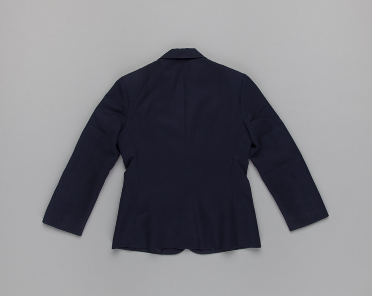 Image: customer service agent jacket: American Airlines