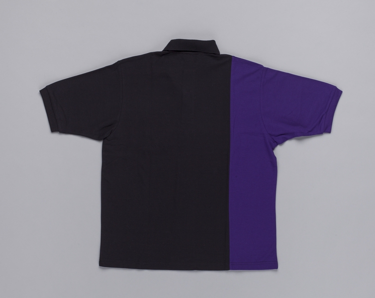 Image: customer service agent shirt: FedEx