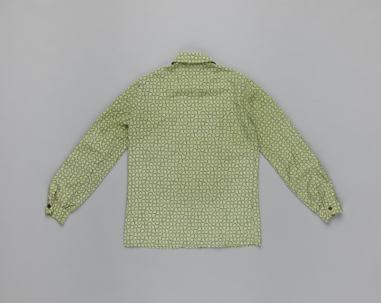 Image: flight attendant blouse: UTA (Union de Transports Aériens)