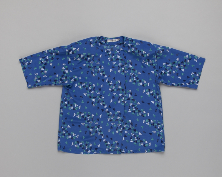 Image: flight attendant blouse: UTA (Union de Transports Aériens)