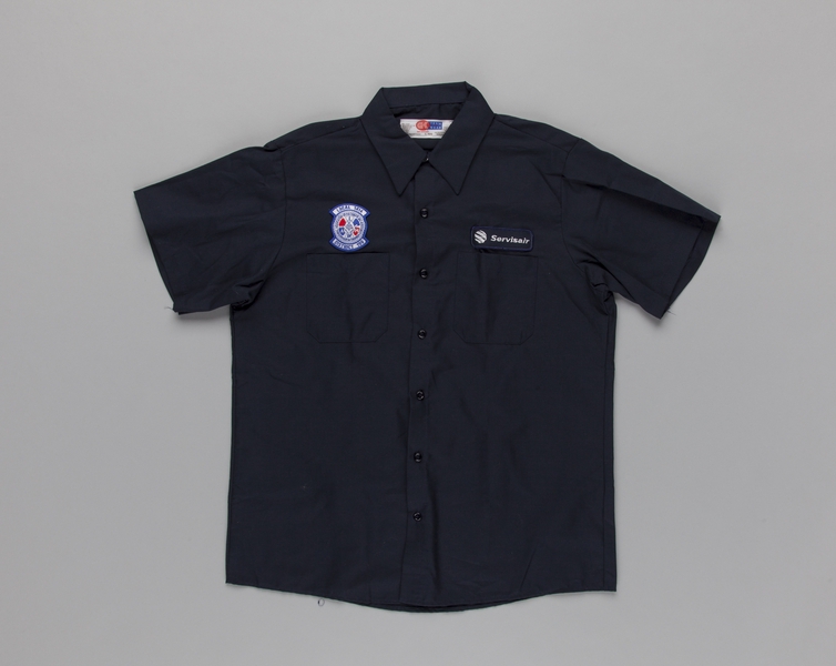 Image: ramp agent shirt: Penauille Servisair