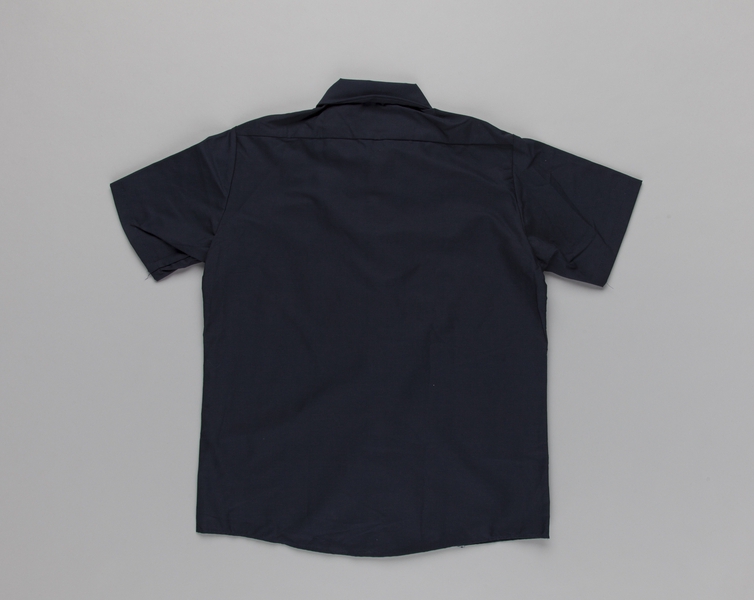 Image: ramp agent shirt: Penauille Servisair