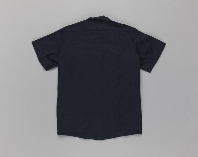 Image: ramp agent shirt: Penauille Servisair