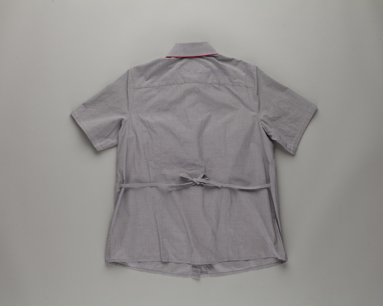 Image: flight attendant blouse: Virgin America (maternity)