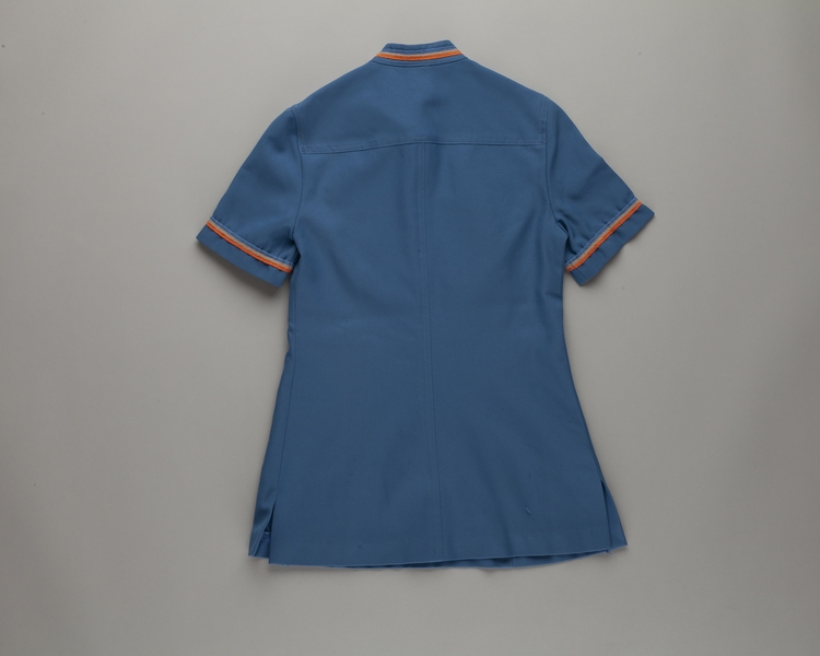 Image: flight attendant tunic: Delta Air Lines