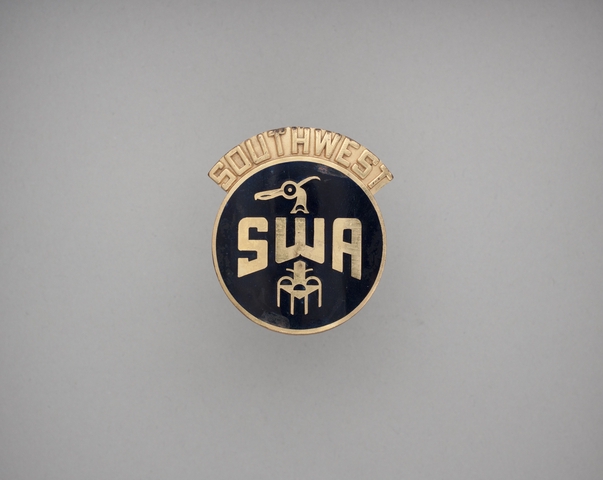 Flight officer cap badge: Southwest Airways