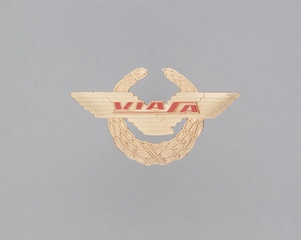 Image: flight officer cap badge: VIASA International Airways