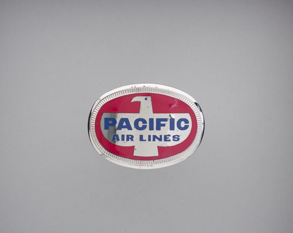 Flight officer cap badge: Pacific Air Lines