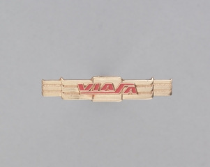 Image: flight officer cap badge: VIASA Airways