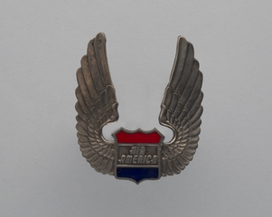 Image: flight officer cap badge: Air America