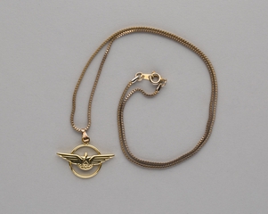 Image: necklace: CAAC (Civil Aviation Administration of China)