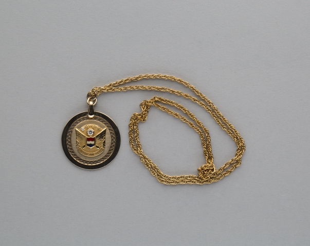 Service pendant/necklace: United Air Lines, 30 years