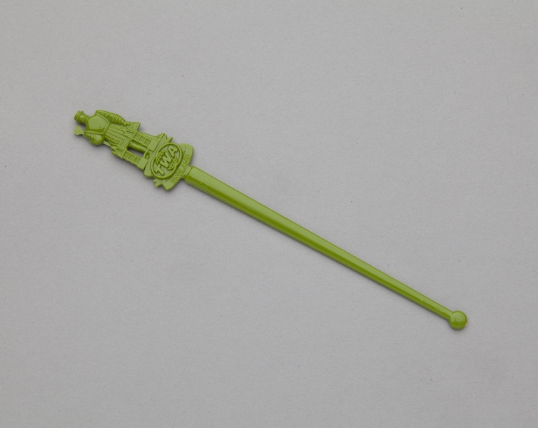 Image: swizzle stick: TWA (Trans World Airlines), England