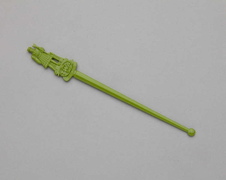 Image: swizzle stick: TWA (Trans World Airlines), England