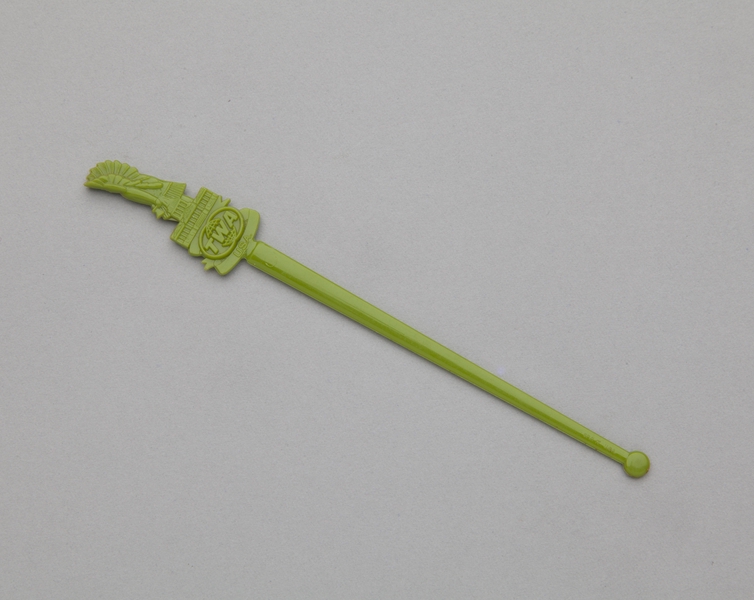 Image: swizzle stick: TWA (Trans World Airlines), USA