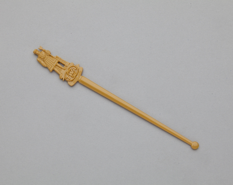 Image: swizzle stick: TWA (Trans World Airlines), England