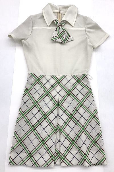 Image: air hostess dress: TWA (Trans World Airlines), summer