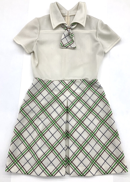 Image: air hostess dress: TWA (Trans World Airlines), summer