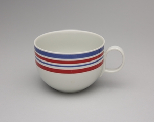 Image: coffee cup: Western Airlnes, “Fiesta” pattern