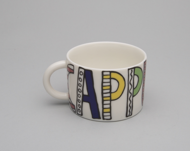 Image: coffee cup: Cathay Pacific Airways