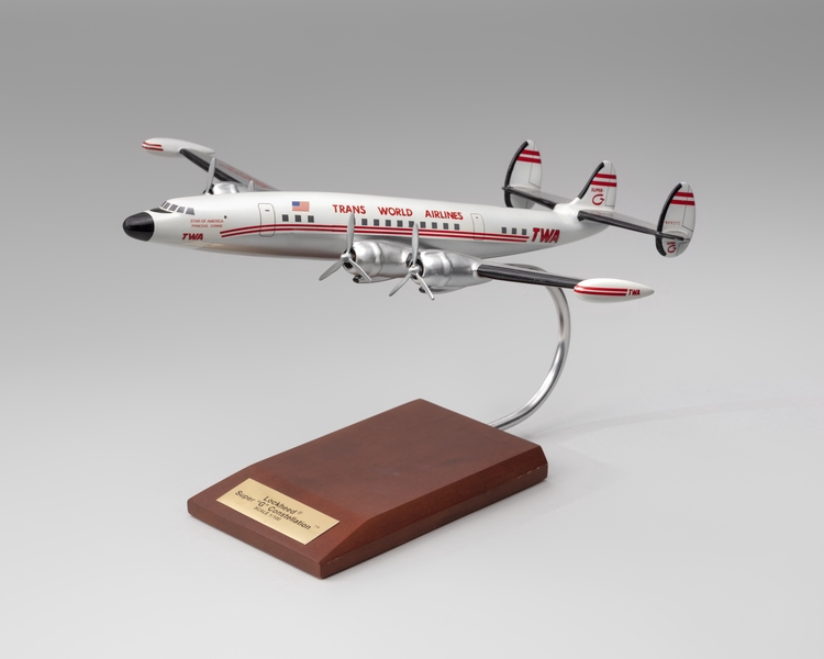 Image: model airplane: TWA (Trans World Airlines), Lockheed L-1049G Super Constellation