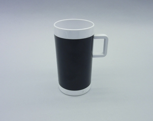 Image: hot beverage cup: Braniff International