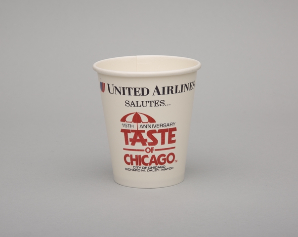 Paper cup: United Airlines