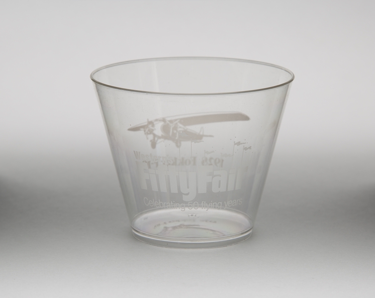 Image: plastic cup: Western Airlines