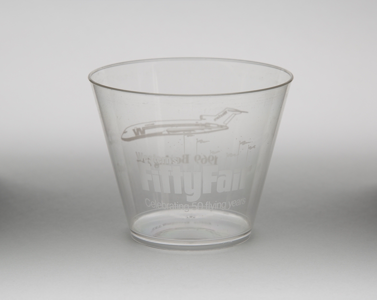 Image: plastic cup: Western Airlines