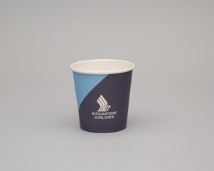 Image: paper cup: Singapore Airlines