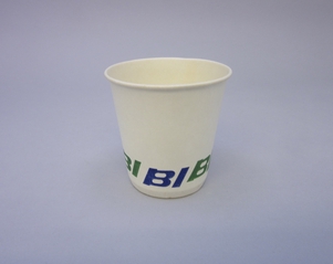 Image: paper cup: Braniff International