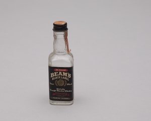 Image: miniature liquor bottle: Beams bourbon whiskey