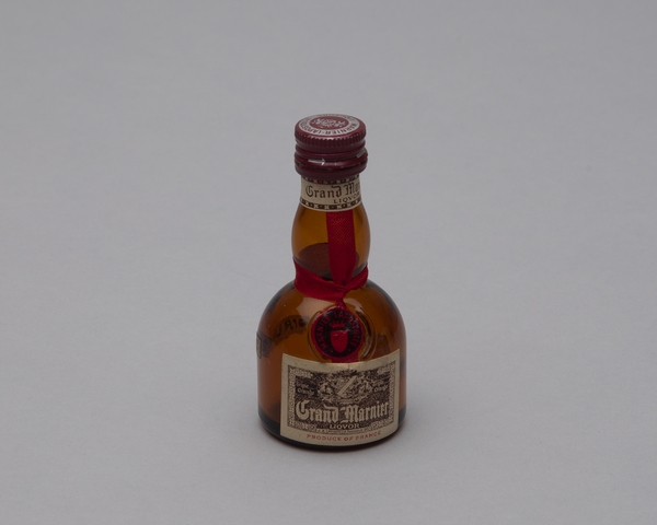 Miniature liquor bottle: Japan Air Lines, Gran Marnier