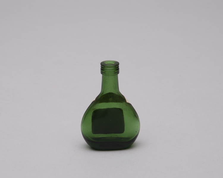 Image: miniature liquor bottle: Japan Air Lines, Sempé Armagnac