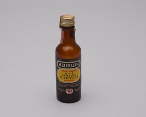 Image: miniature liquor bottle: TWA (Trans World Airlines), Hueblein, Extra Dry Martini