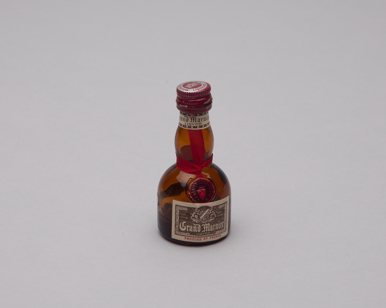 Image: miniature liquor bottle: Japan Air Lines, Grand Marnier