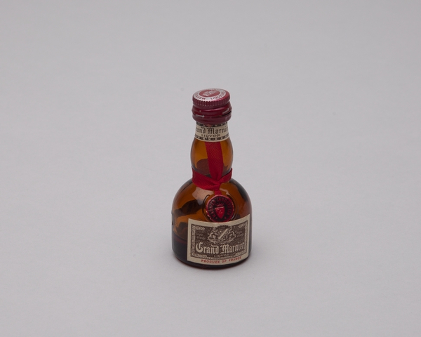 Miniature liquor bottle: Japan Air Lines, Grand Marnier