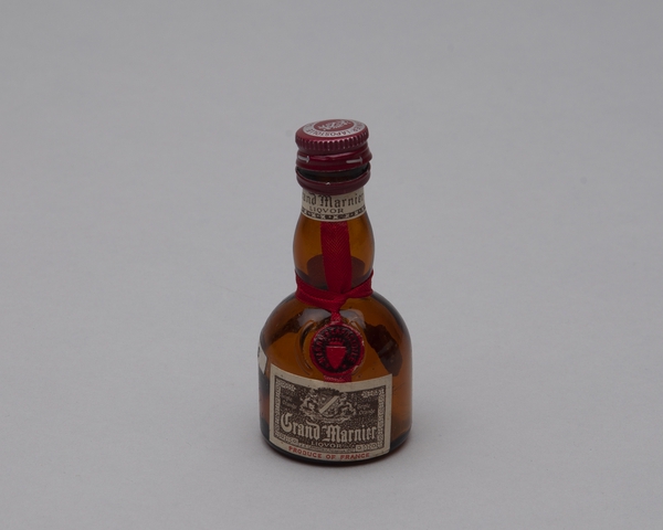 Miniature liquor bottle: Japan Air Lines, Gran Marnier