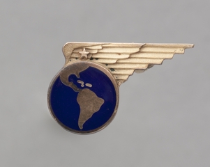 Image: service pin: Pan American Airways System, 5 years