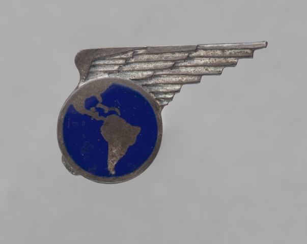 Service pin: Pan American Airways, 1-3 years